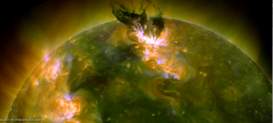 Gargantuan Sun Explosion Rocks Astronomers